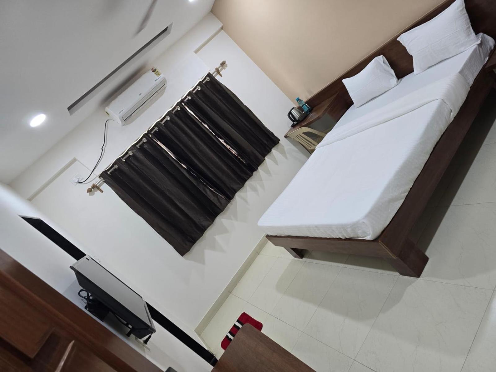 Datsung Hotel 2*